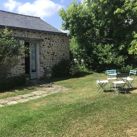 Grand Mainguet Bed and Breakfast Saint-Lambert-la-Potherie Eksteriør billede