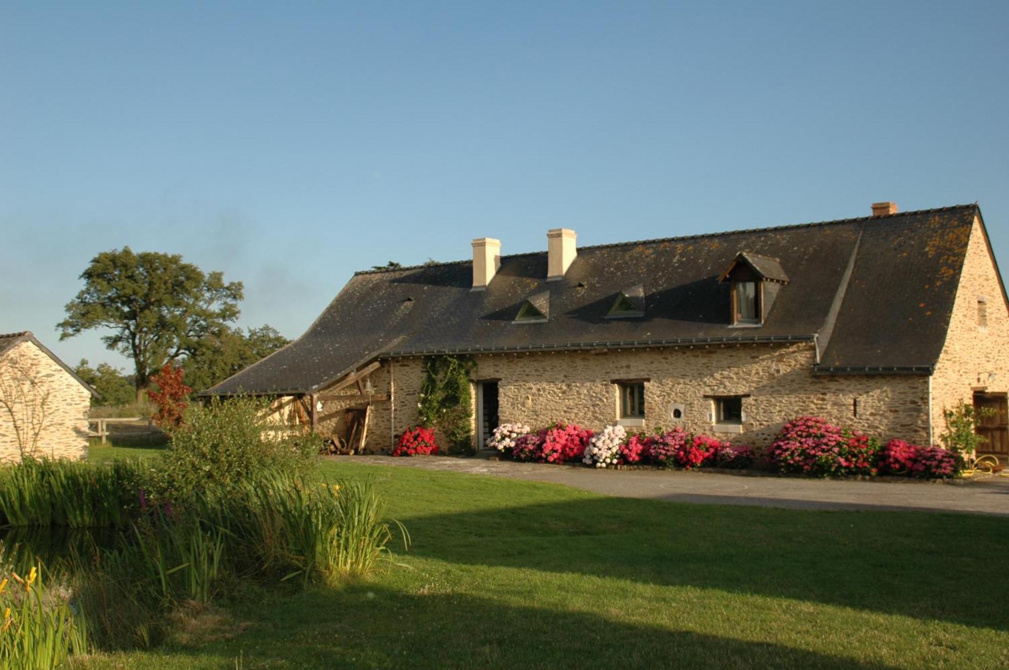 Grand Mainguet Bed and Breakfast Saint-Lambert-la-Potherie Eksteriør billede